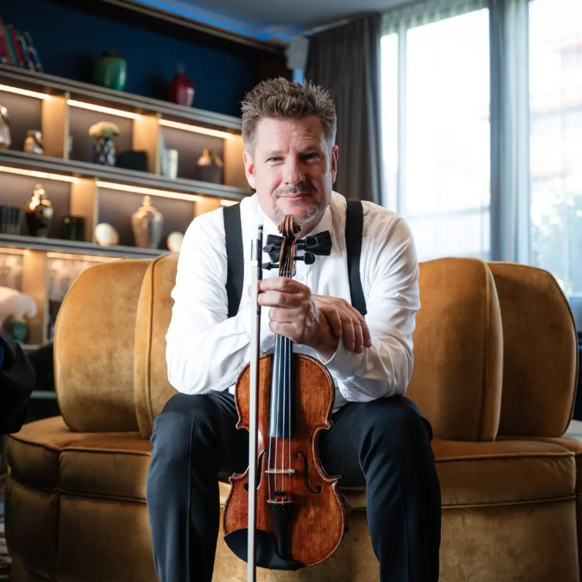 Pintér Attila - hegedű