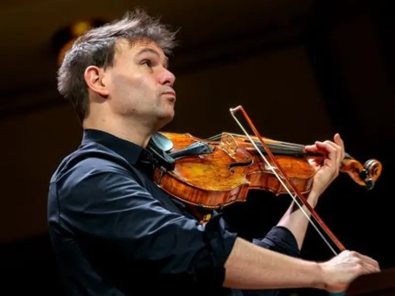 A 60 éves Liszt Ferenc Kamarazenekar vendége: Amihai Grosz, brácsaművész